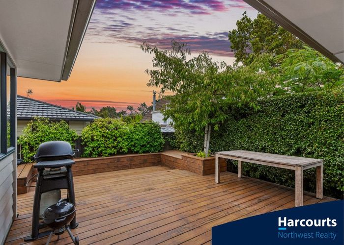  at 169j Colwill Road, Massey, Waitakere City, Auckland