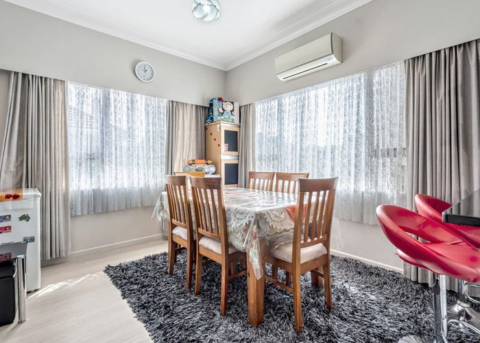  at 152 Carruth Road, Papatoetoe, Auckland