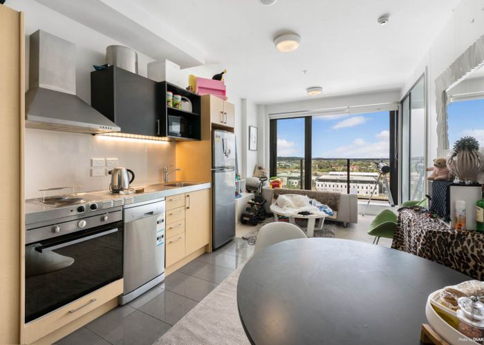  at 809/17 Putney Way, Manukau, Auckland