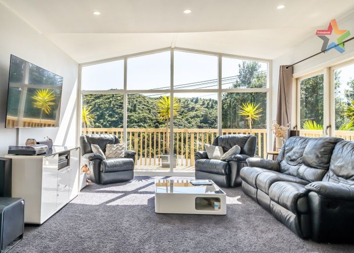  at 27 Foster Crescent, Belmont, Lower Hutt