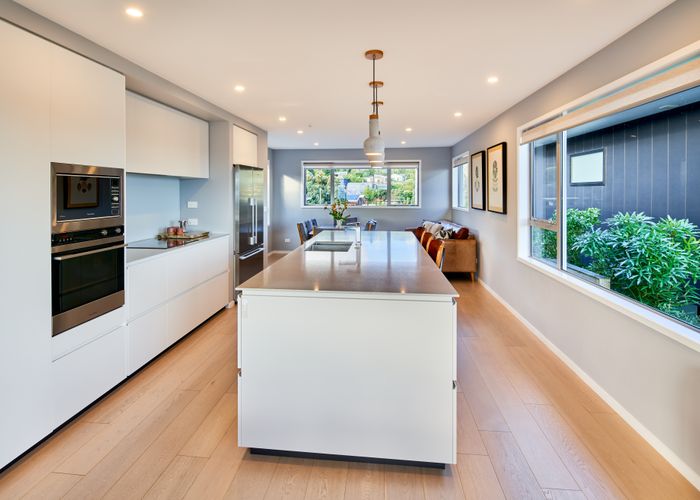  at 7 Howard Road, Point Howard, Lower Hutt