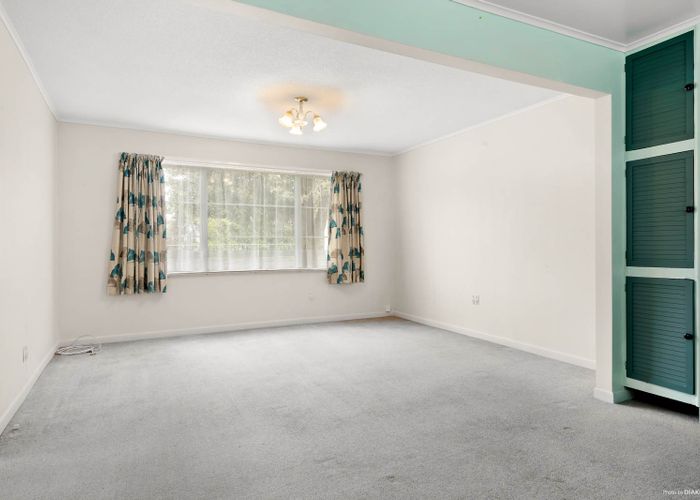  at 24 Bass Road, Albany, Auckland