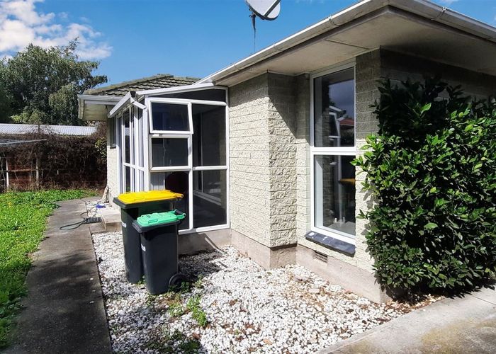  at 12a Ashfield Place, Ilam, Christchurch City, Canterbury
