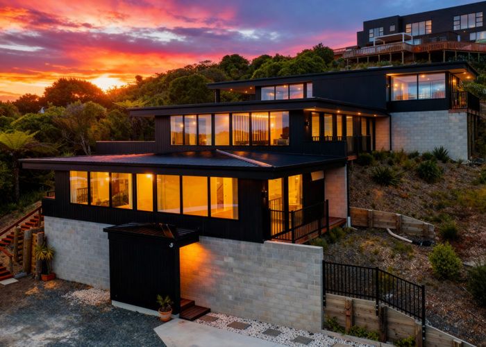  at 181 Point View Drive, East Tamaki Heights, Manukau City, Auckland