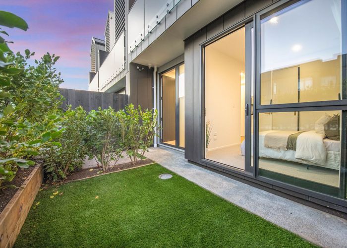  at 14D Tahingamanu Road, Hobsonville, Waitakere City, Auckland