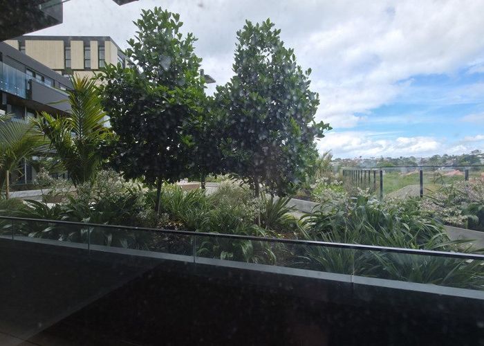  at 202/48 Esmonde Road, Takapuna, North Shore City, Auckland