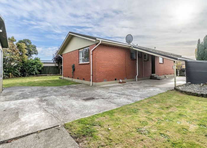 at 18 Argyle Street, Kew, Invercargill