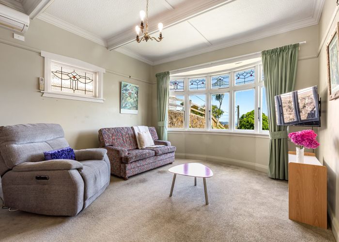  at 42 Pembroke Road, Northland, Wellington