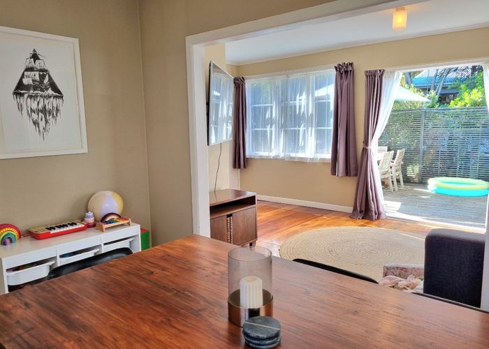  at 51a Savoy Rd, Glen Eden, Waitakere City, Auckland