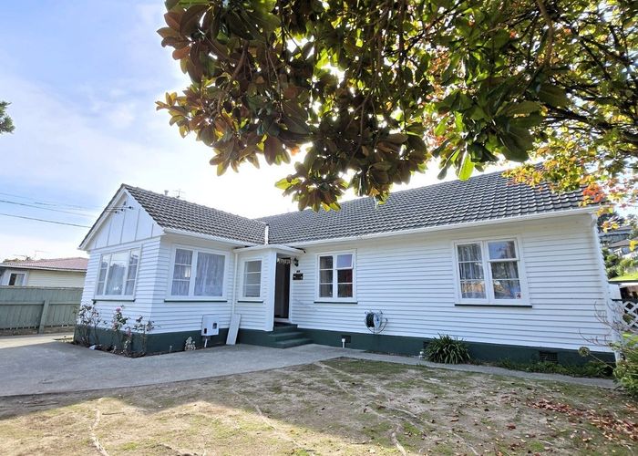  at 195 Stokes Valley Road, Stokes Valley, Lower Hutt, Wellington