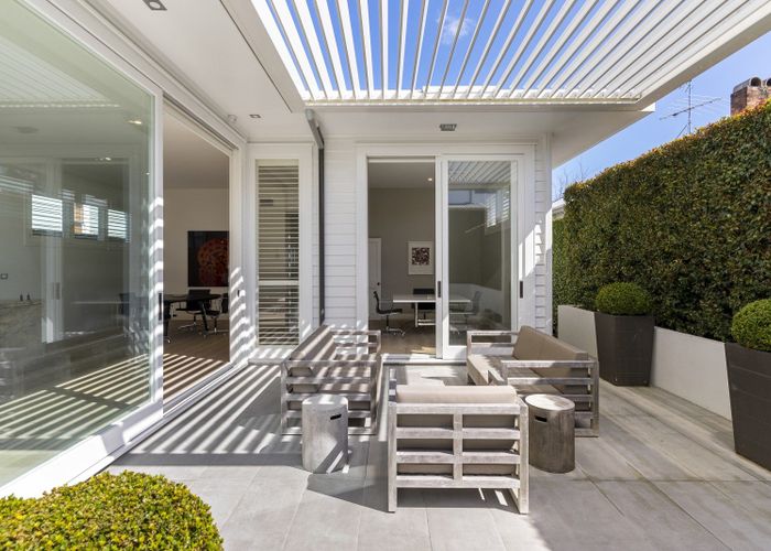  at 39 Lawrence Street, Herne Bay, Auckland