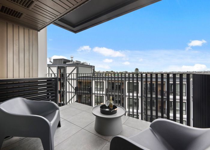  at B.806/27 Lynton Road, Mount Wellington, Auckland City, Auckland