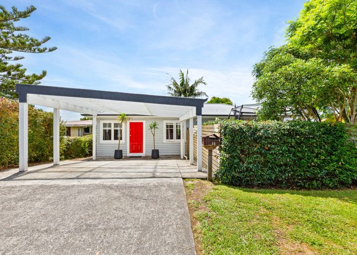  at 46 Renata Crescent, Te Atatu Peninsula, Waitakere City, Auckland