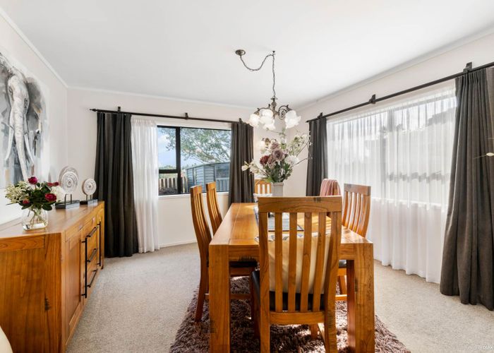  at 13 Syntax Place, Conifer Grove, Takanini