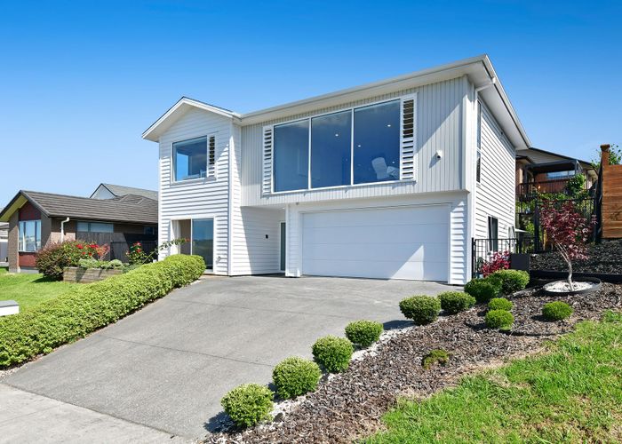  at 17 Resolution Drive, Gulf Harbour, Whangaparaoa