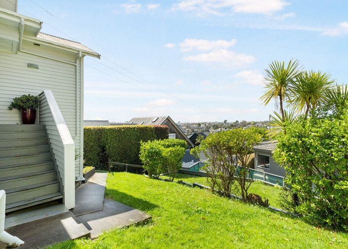  at 30 Bell Road, Remuera, Auckland