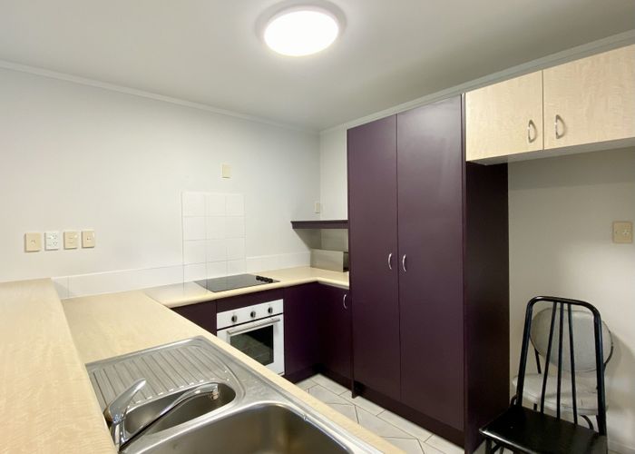  at 18/8 Flynn Street, Birkdale, North Shore City, Auckland