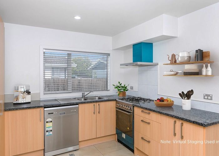  at 2/61 York Street, Hamilton East, Hamilton