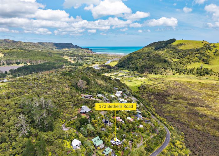  at 172 Bethells Road, Bethells Beach, Waitakere City, Auckland