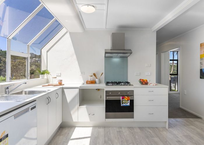  at 20 Carlisle Street, Island Bay, Wellington
