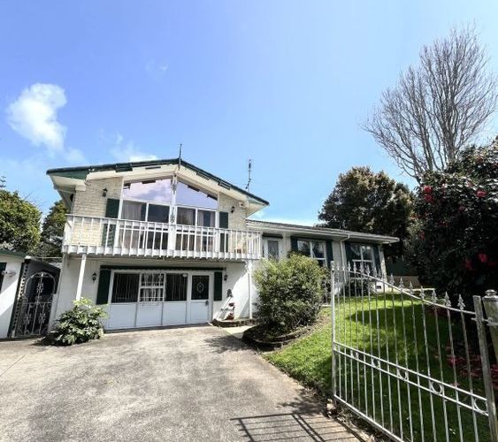  at 27 Mirrabooka Avenue, Botany Downs, Manukau City, Auckland