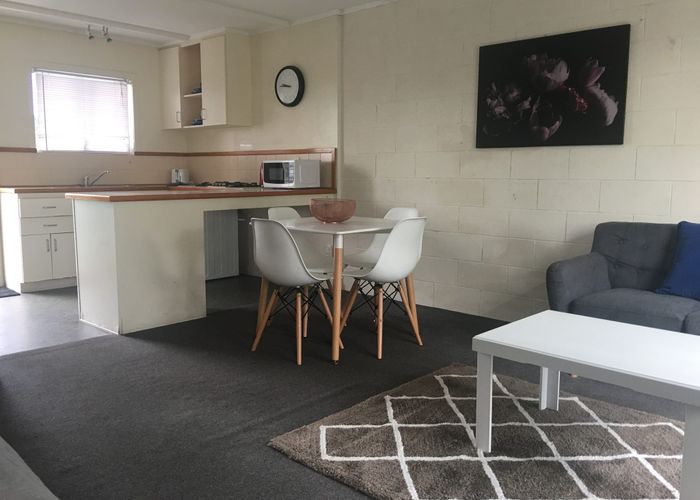  at 303/2 Maungawhau Road, Newmarket, Auckland City, Auckland