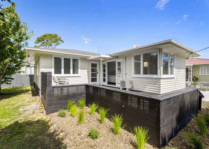  at 100 Cobham Crescent, Kelston, Auckland