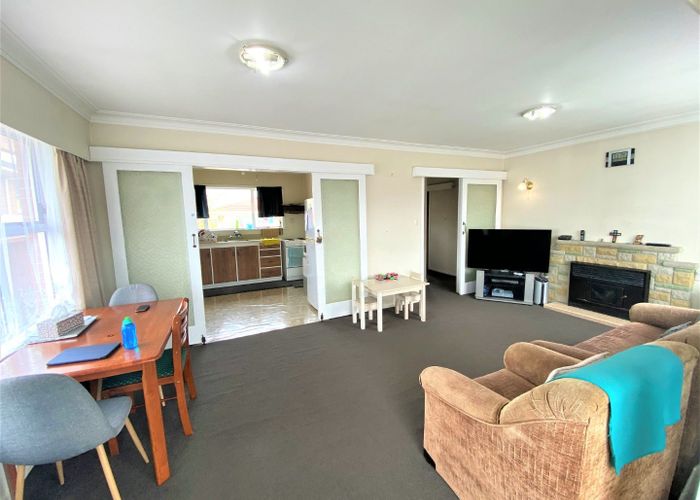  at 2/17 Ti Rakau Drive, Pakuranga, Manukau City, Auckland