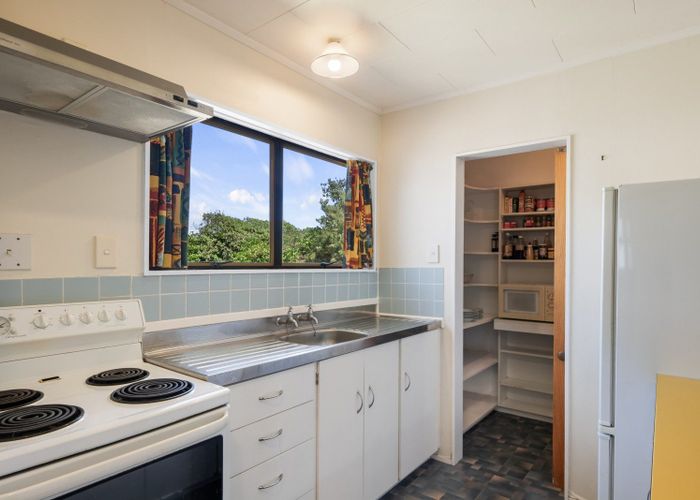  at 5 Norna Grove, Waikawa Beach, Horowhenua, Manawatu / Whanganui