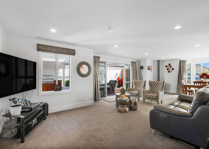  at 12 Glencullen Drive, Casebrook, Christchurch