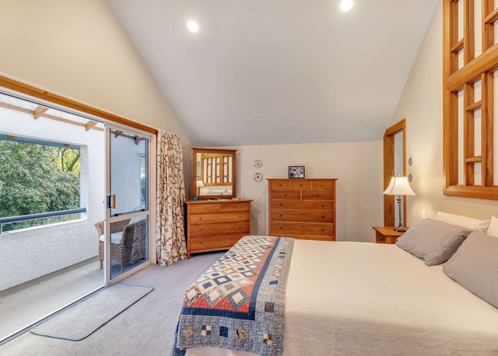  at 6 Awatea Terrace, Hokowhitu, Palmerston North, Manawatu / Whanganui