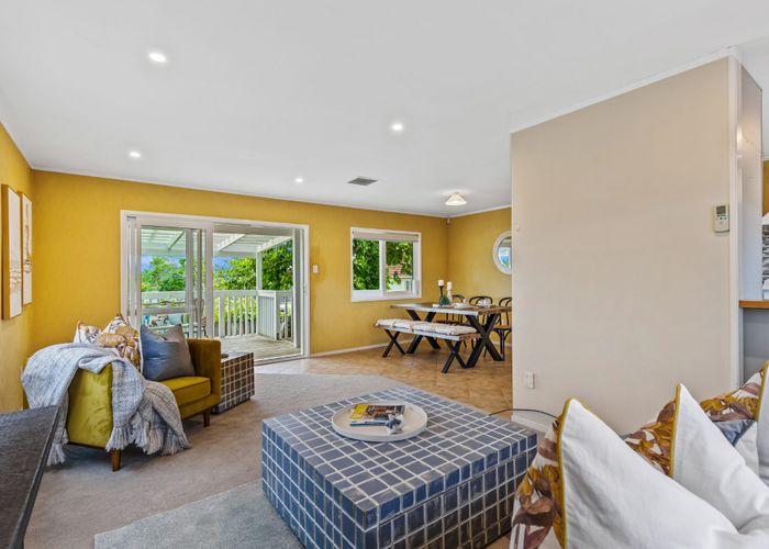  at 1/32 Neil Avenue, Te Atatū Peninsula, Auckland