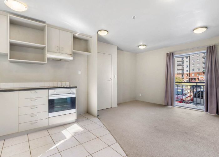  at GA/8 Crown Lynn Place, New Lynn, Waitakere City, Auckland