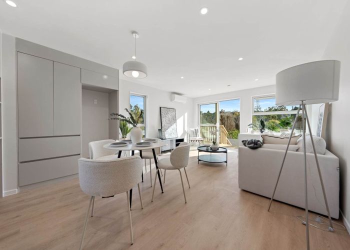  at 8/188 Forrest Hill Road, Forrest Hill, North Shore City, Auckland