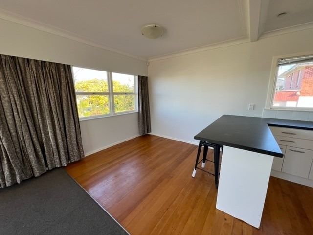  at 22 Tiroroa Avenue, Te Atatu South, Auckland
