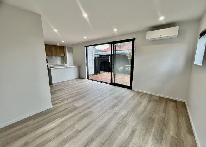  at 1/10 Surrey Street, Linwood, Christchurch City, Canterbury