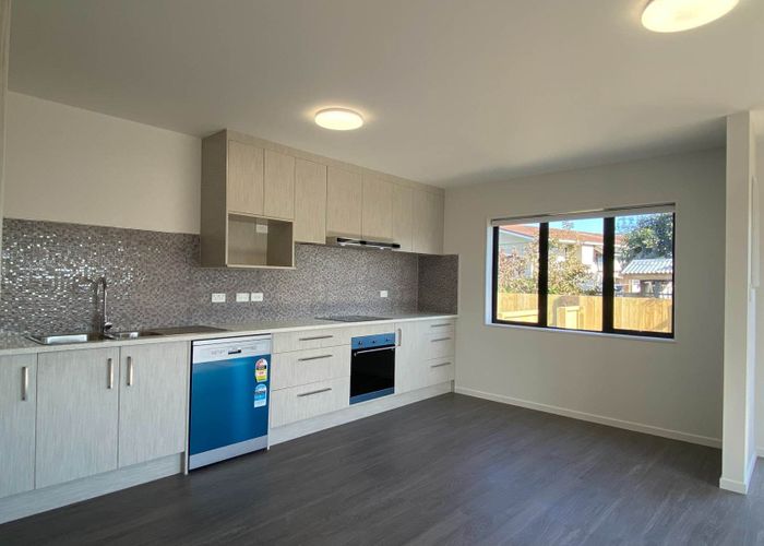  at B-1/10 John Walker Drive, Manurewa, Manukau City, Auckland