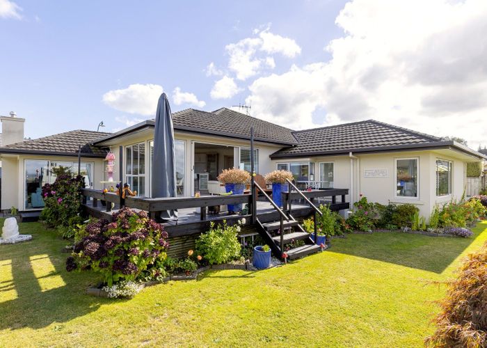  at 17 Acacia Bay Road, Nukuhau, Taupo, Waikato