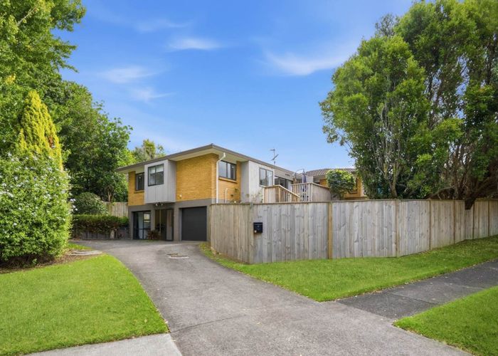  at 30 Himalaya Drive, Half Moon Bay, Manukau City, Auckland