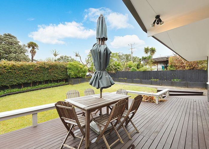  at 53 D'Oyly Drive, Stanmore Bay, Whangaparaoa