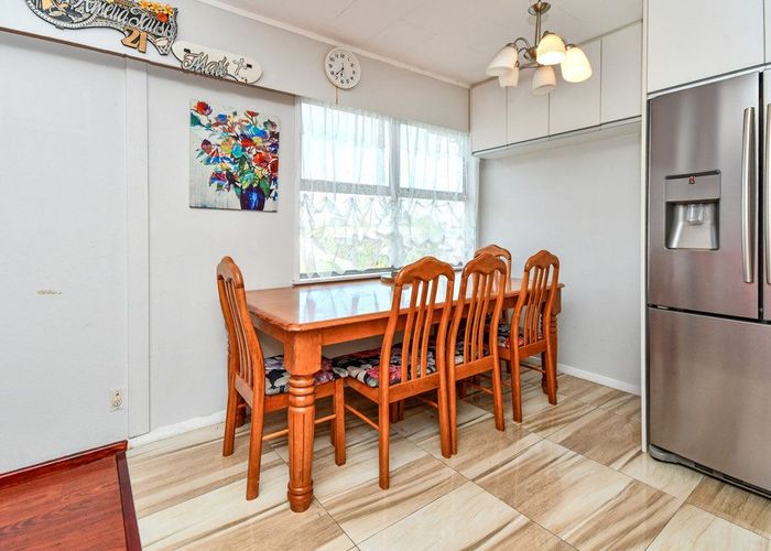  at 62 Sikkim Crescent, Clover Park, Manukau City, Auckland