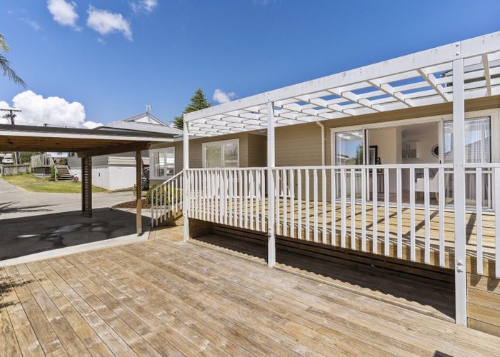  at 7B Anne Road, Hillcrest, Auckland