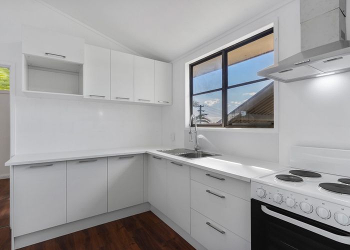 at 9 Hardie Street, Mangere East, Manukau City, Auckland
