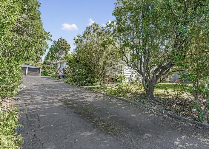  at 32 Castledine Crescent, Glen Innes, Auckland City, Auckland