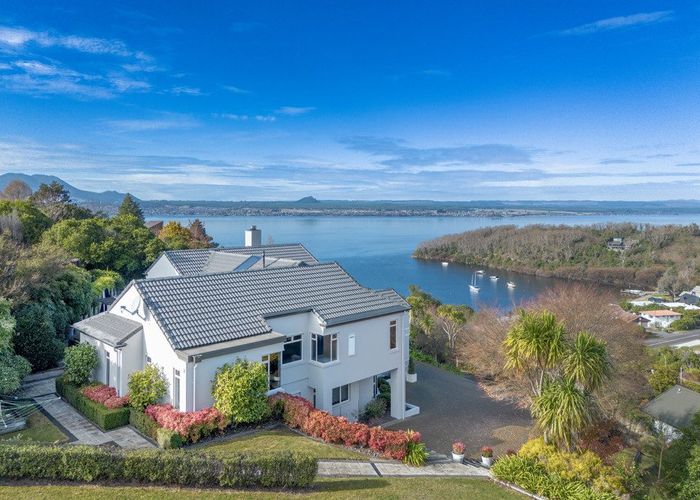  at 27 Te Urunga Place, Acacia Bay, Taupo, Waikato