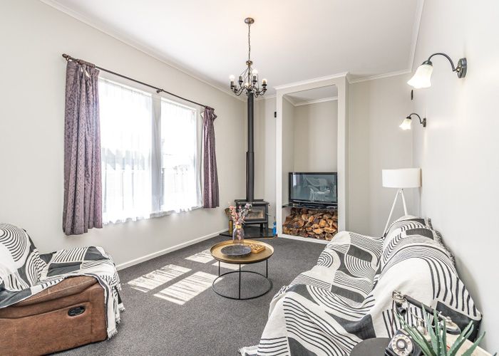  at 9 Kelvin Street, Aramoho, Whanganui, Manawatu / Whanganui