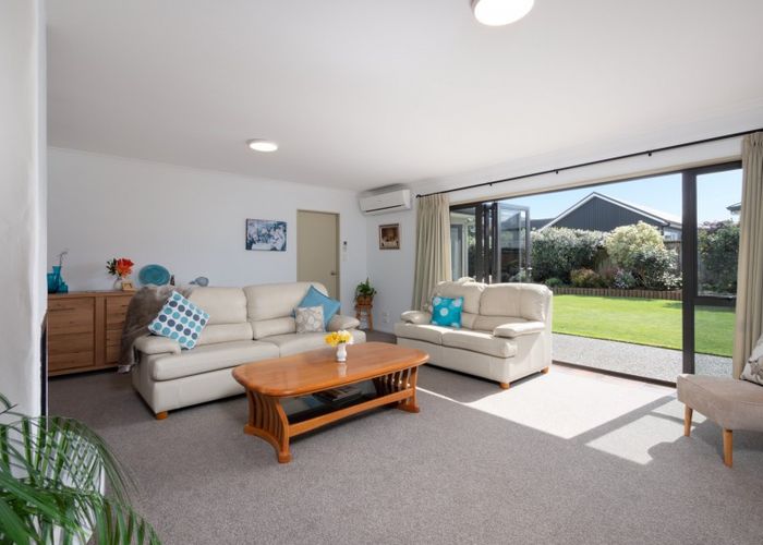  at 28 Aranui Drive, Papamoa Beach, Papamoa