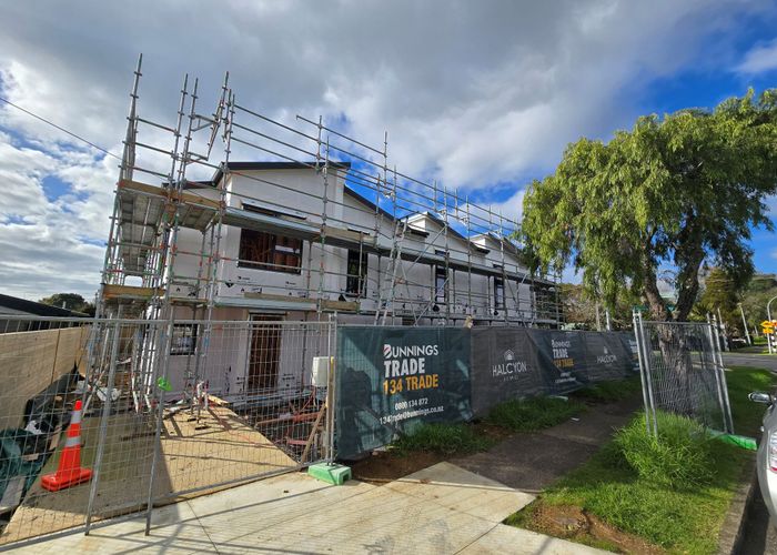  at 39 Muir Avenue, Mangere Bridge, Manukau City, Auckland