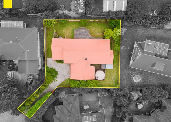  at 3 Glesan Place, Beachlands, Auckland