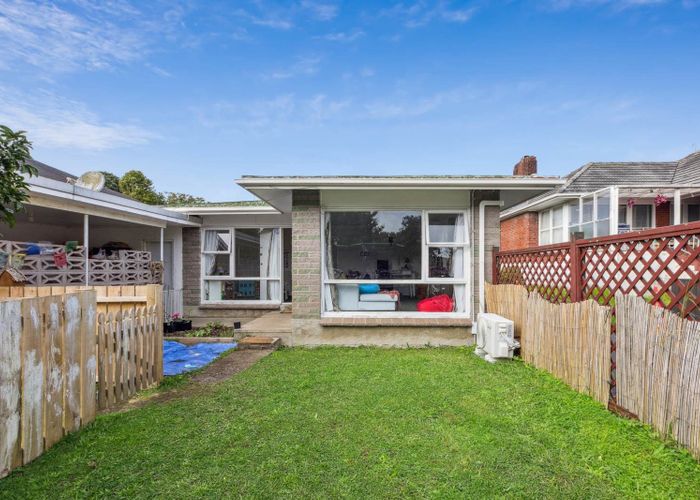  at 1/20, 2/20 & Springleigh Avenue, Mount Albert, Auckland City, Auckland